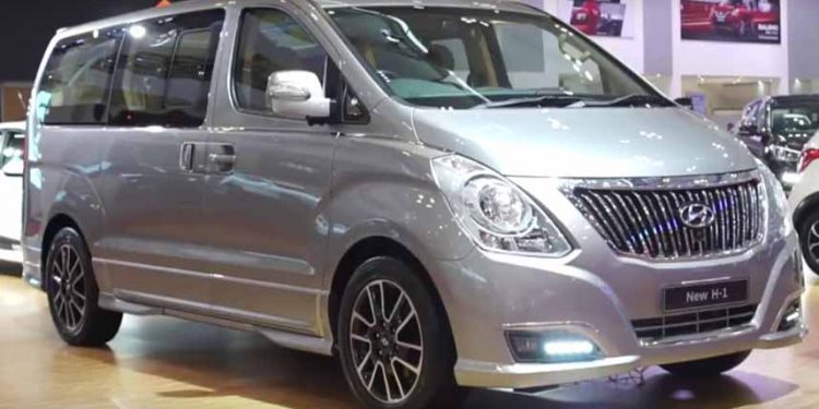 Tak Mau Kalah dengan Alphard  Hyundai H1 Makin Bersolek